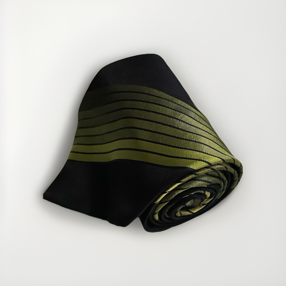 Bachrach Mens 100% Silk‎ Necktie Made in Italy Green / Black Striped Design